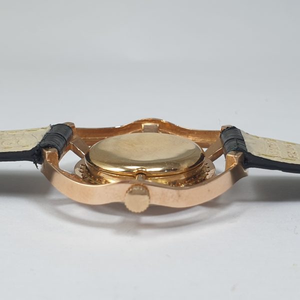 Beautiful Vintage Custom Omega Lady Gold Watch – 18K Gold with Natural Diamonds, Elegant and Unique Timepiece - Image 6