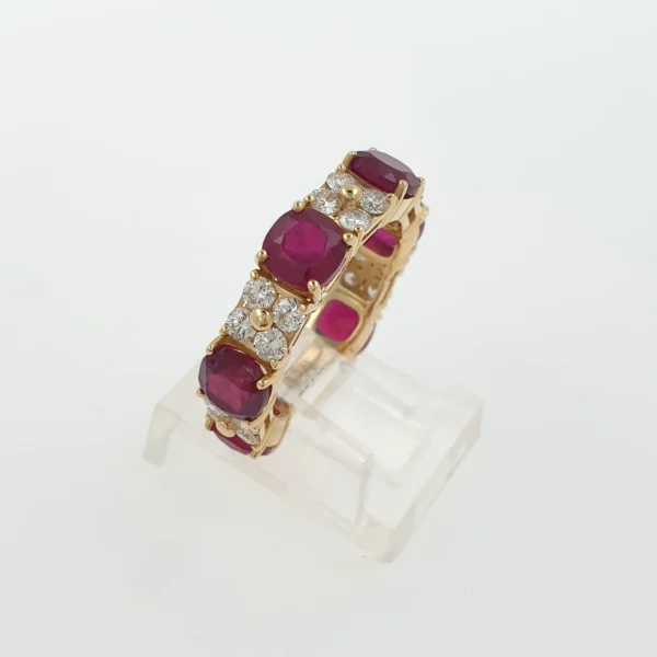 Eternity Band 5.6gr 18k Yellow Gold with Natural Diamonds and Rubies - Image 3