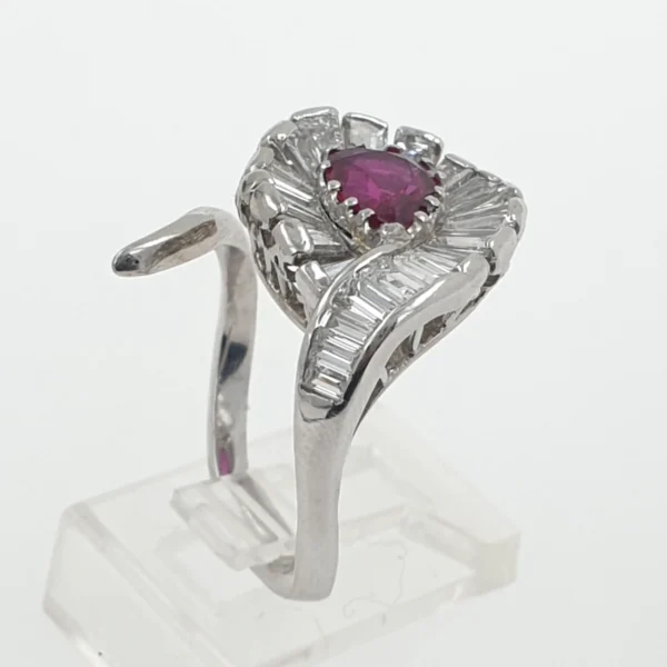 18k White Gold Ring 11gr with Ruby & Natural Diamonds 1.25ct - Image 4