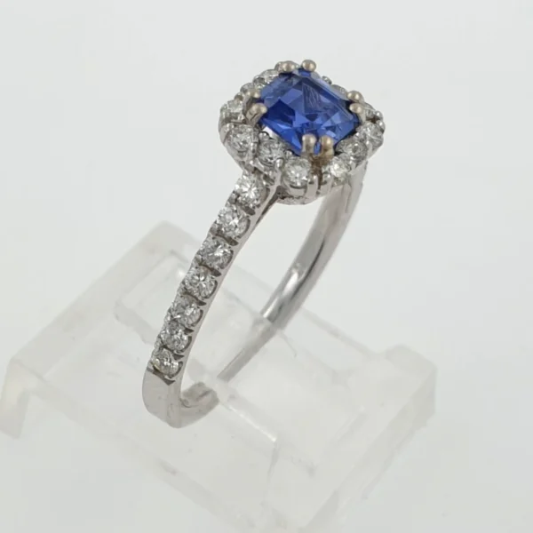 14k White Gold Ring with Natural Diamonds and Lab Sapphire - Image 4