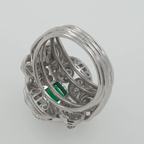 Handmade Unique Vintage 14k White Gold Ring with Emerald & Natural Diamonds - Image 8