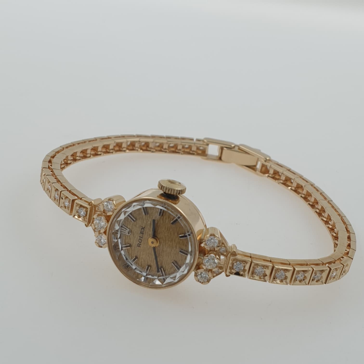 Lady Vintage Rolex Textured Dial Manual Watch 14k Yellow Gold with Tennis Diamonds Circa 1950s - Image 3