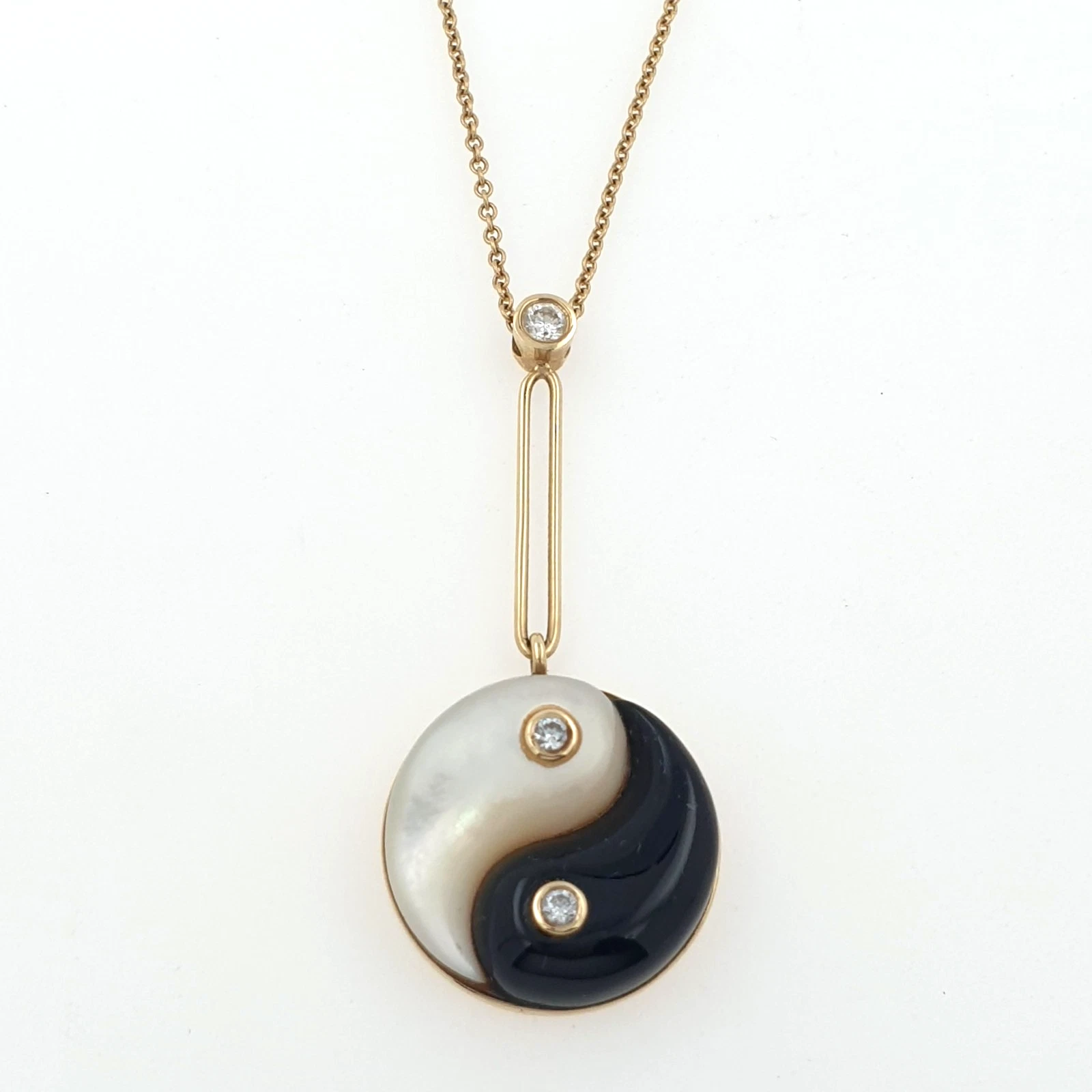 Retrouvai Pendant Necklace 14K Gold Yin Yang Diamonds Onyx and Mother of Pearl