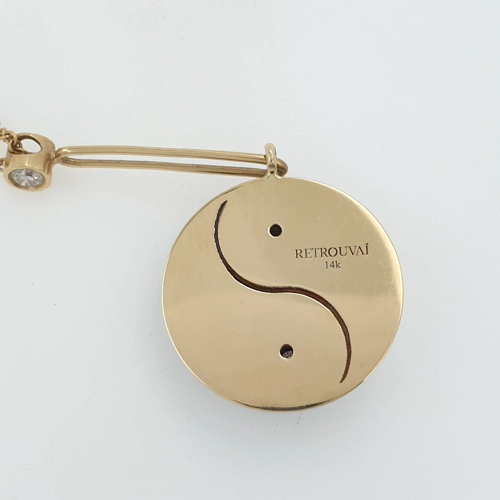 Retrouvai Pendant Necklace 14K Gold Yin Yang Diamonds Onyx and Mother of Pearl - Image 6