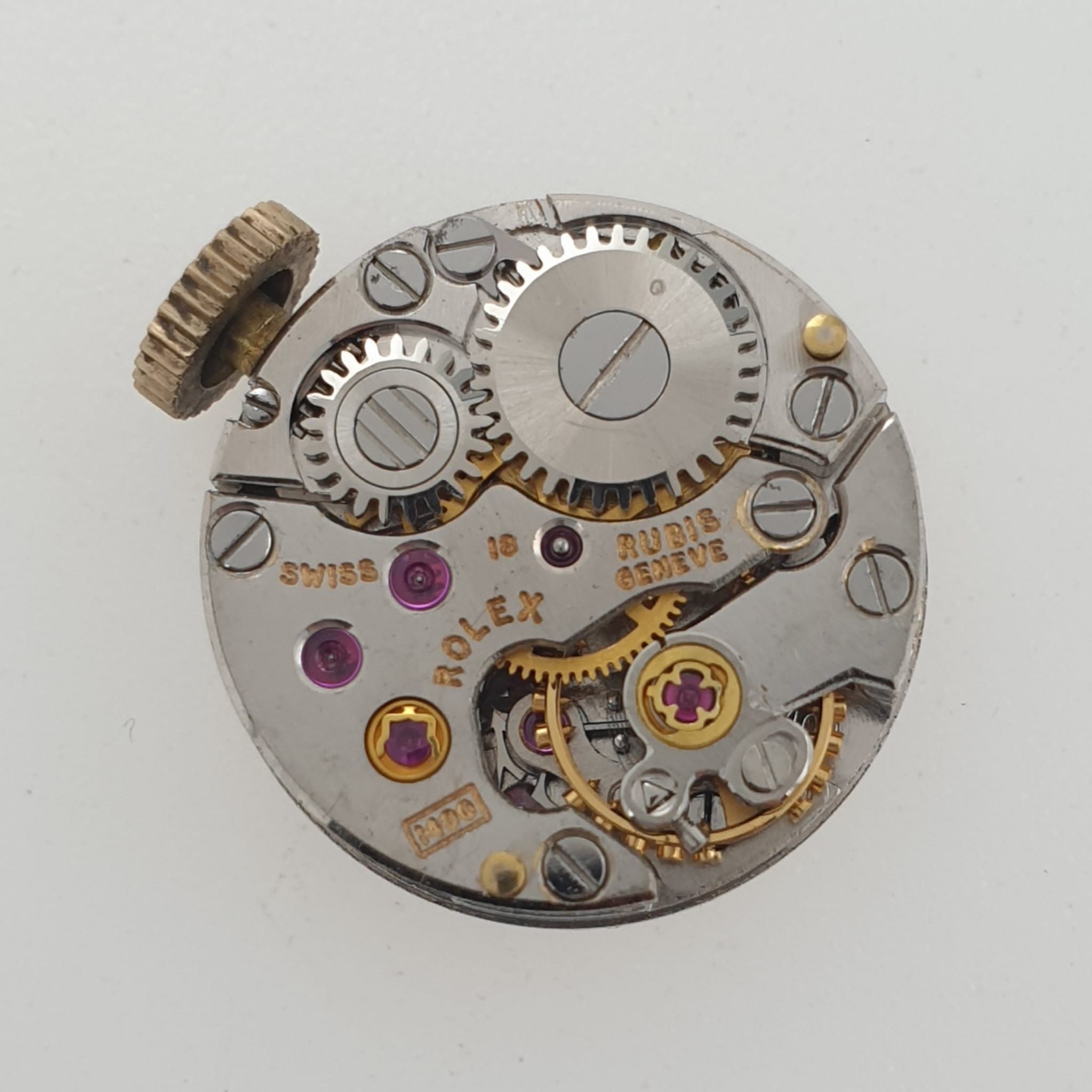 Lady Rolex Vintage Manual Watch 14k Yellow Gold with Natural Diamonds 1950s - Image 9